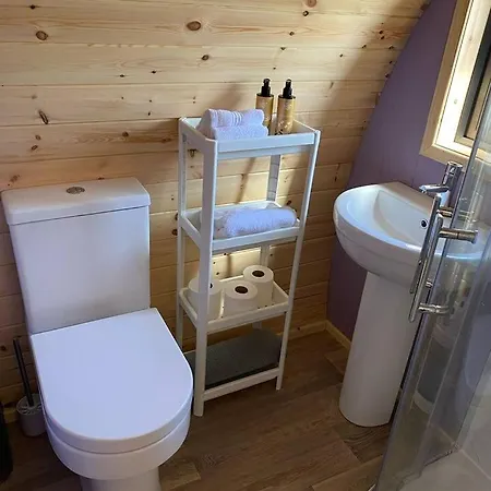 Wild - Luxury Pod * دينغل